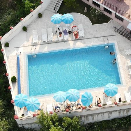 Hotel Deyanira Gorno Dryanovo ภายนอก รูปภาพ