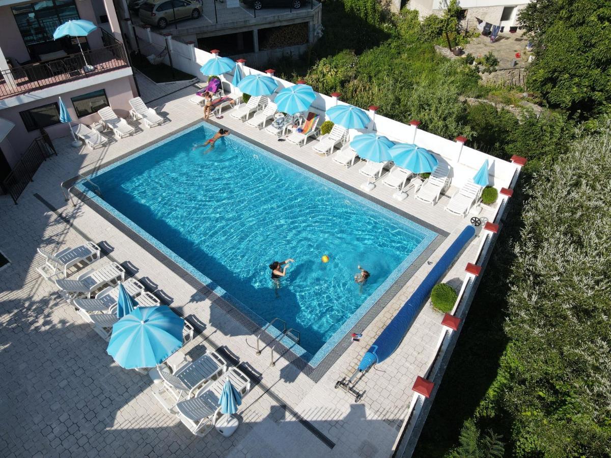 Hotel Deyanira Gorno Dryanovo ภายนอก รูปภาพ