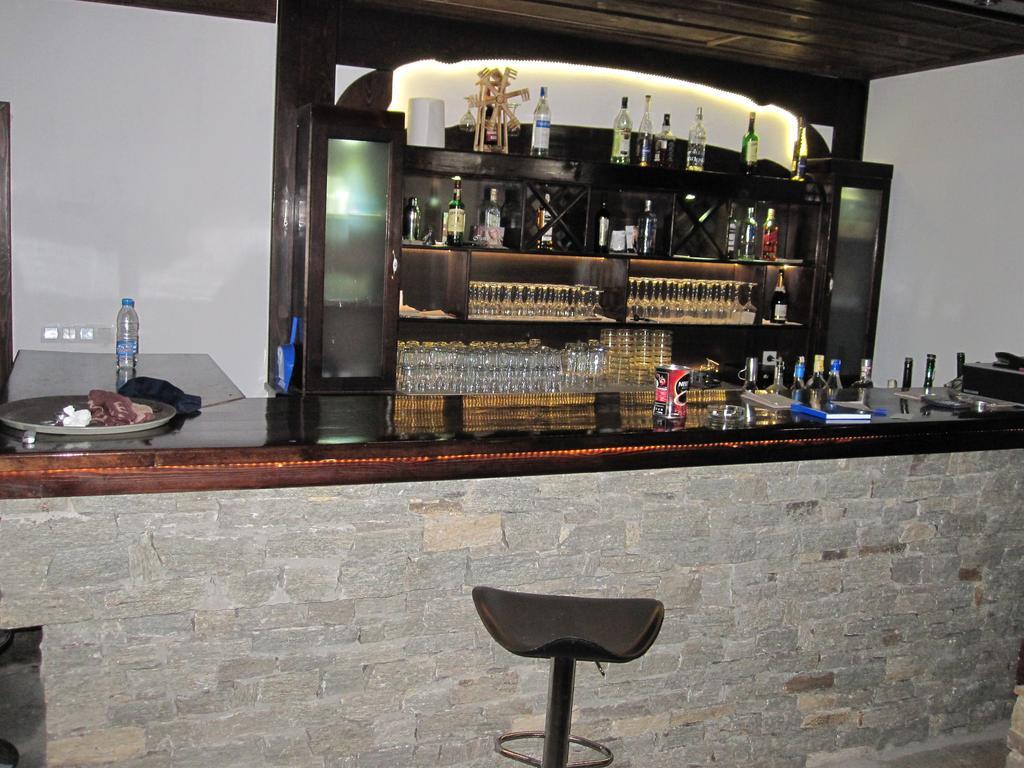 Hotel Deyanira Gorno Dryanovo ภายนอก รูปภาพ