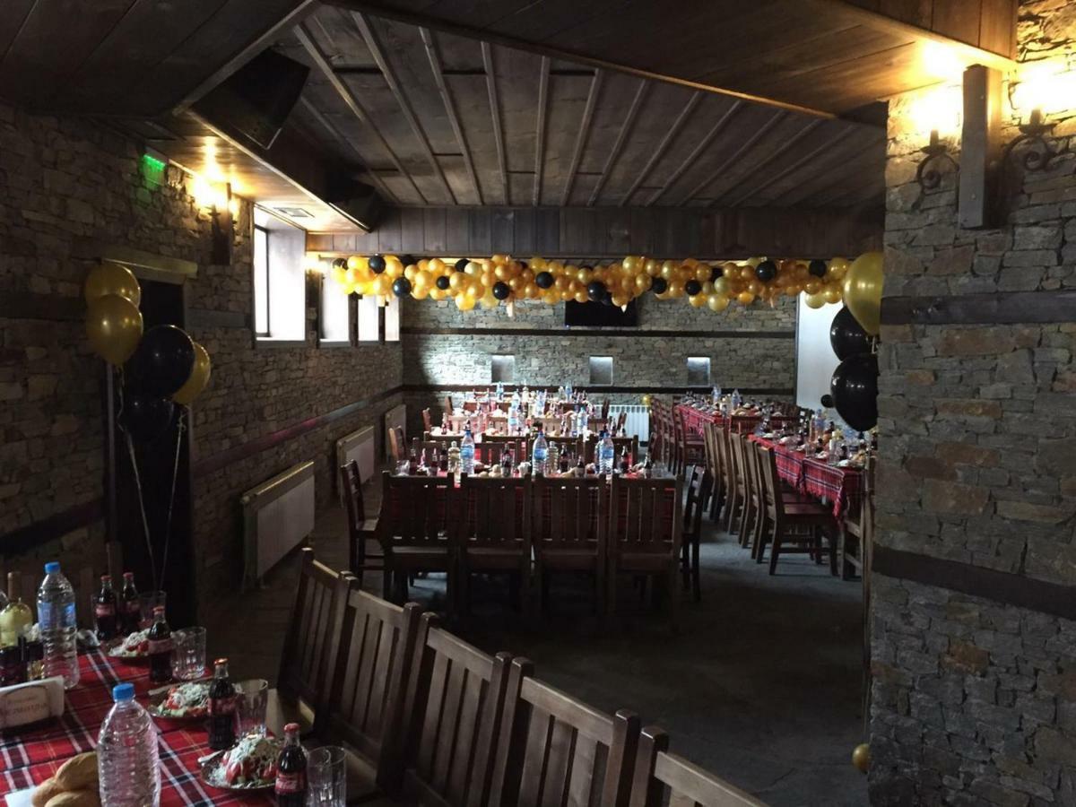 Hotel Deyanira Gorno Dryanovo ภายนอก รูปภาพ
